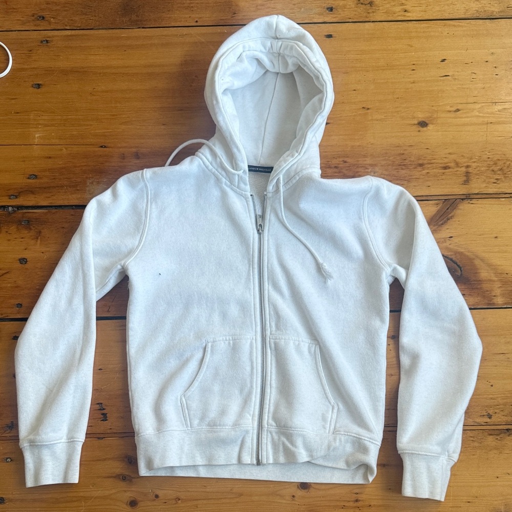 Brandy Melville White Zip-Up Hoodie - Like New Without Tags